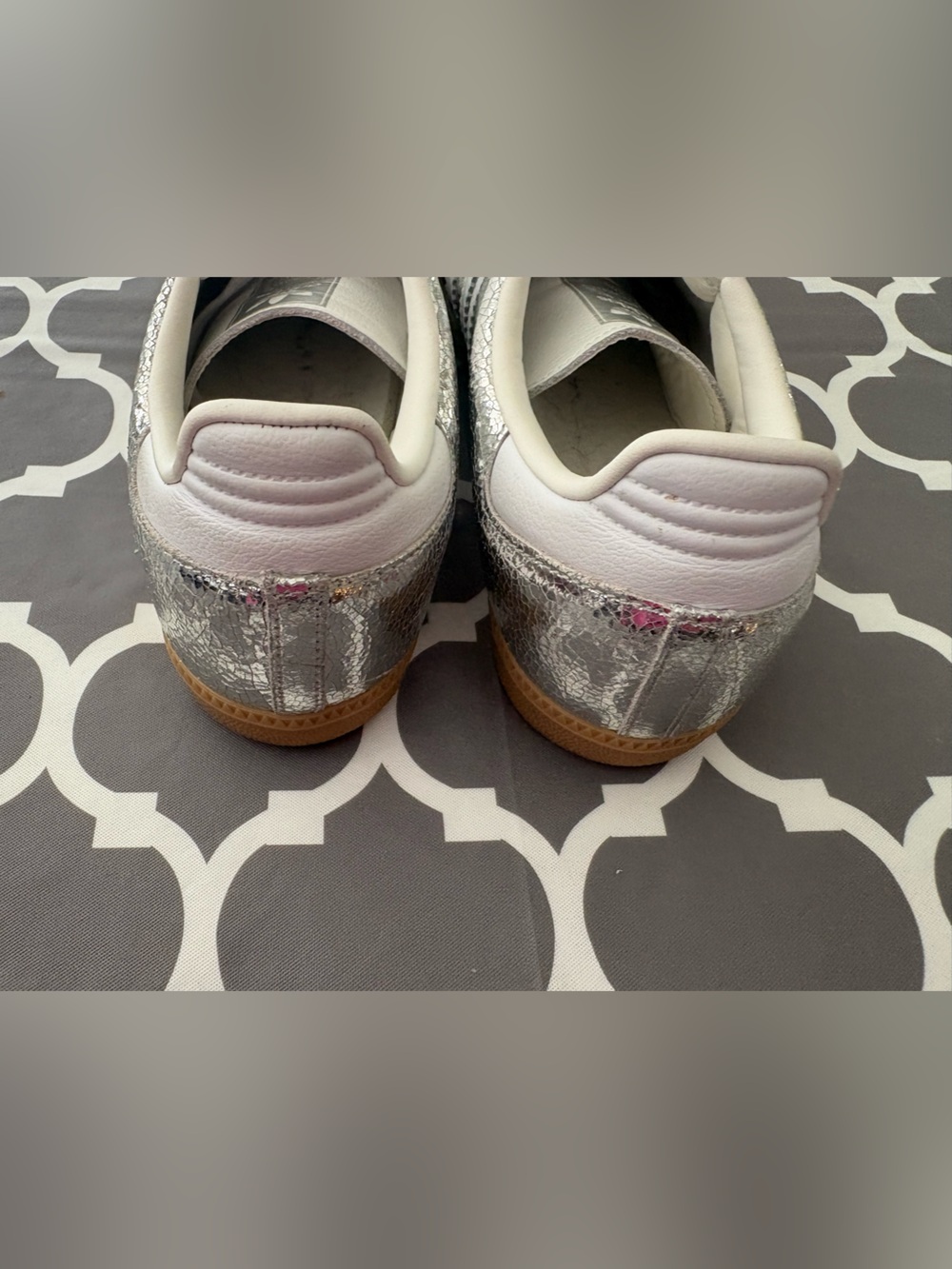Adidas Samba OG silver metallic sneakers - Picture 9 of 12